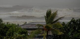 Cyclone Arnab makes landfall in Andhra Pradesh; 150 kmph winds batter coast, landfall process continues